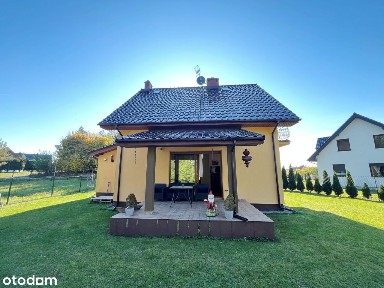 Dom w Steklnie na sprzedaż