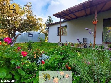 Domek nad rzeką - jak z bajki!