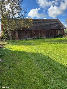 Dom z działką 11 arów oraz zabudowaniami gospodarczymi w Zawoni