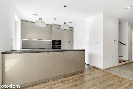 Rezerwacja -4 niezależne pokoje