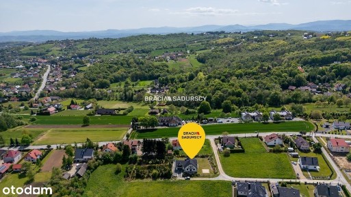 Przestronny dom z potencjałem /6-pok/13 ar/Trąbki