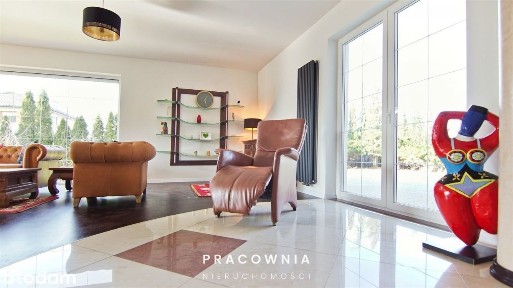 Duży dom w Zielonce - wysoki standard