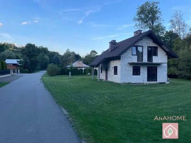 Dom w stanie surowym wraz z dzialka budowlaną - Twoja przyszłość !