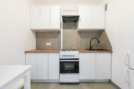 Metro rondo ONZ - mieszkanie 2 pokojowe - po generalnym remoncie