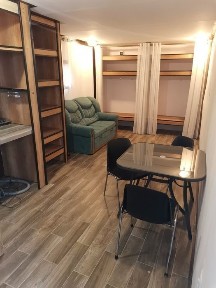 Wał Mieszeszyński 610A, 20m, 1900+500 media