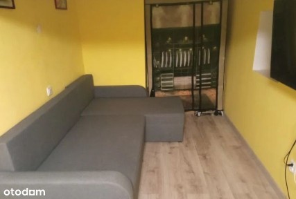 Przedm. Oławskie/Kawalerka z antresolą i komórką