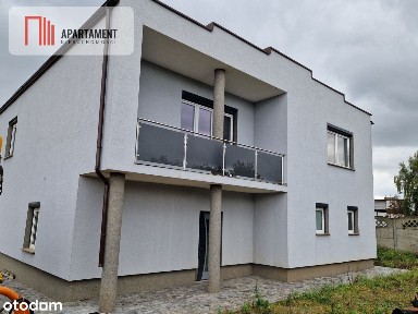 Dom z widokiem na jezioro - 3 odrębne mieszkania