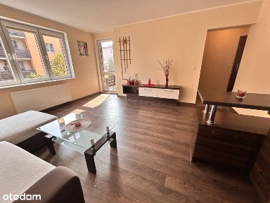 Umeblowane 2 pok/ 1 piętro/ duży BALKON/miejsce postojowe/os.Rąbin