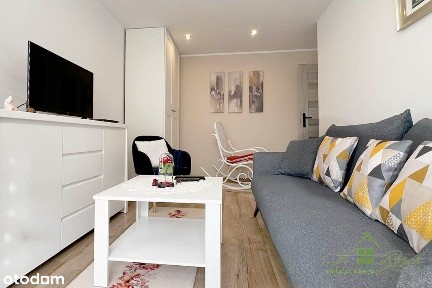 Kawalerka Do Wynajęcia 28M2 Parter