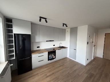 Wynajme kawalerke po remoncie przy ul. Dmowskiego w zawierciu