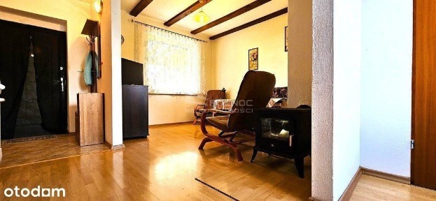 Dom z potencjałem w spokojnej okolicy