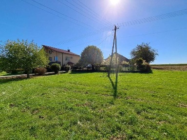 Dom jednorodzinny Różaniec Drugi, działka 66 ar