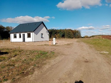 Dom jednorodzinny + poddasze użytkowe