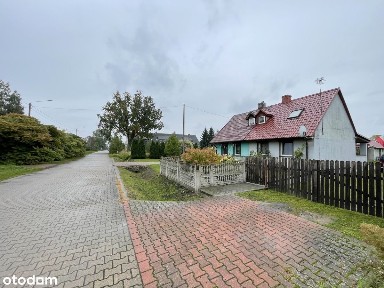 Dom z budynkiem gospodarczym w Tworzanicach