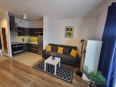 1-pok mieszkanie typu studio, ul. Dobrego Pasterza, Bezpośrednio