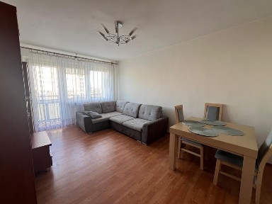 Rezerwacja 2 pokoje 43 m² na Gocławiu z miejscem parkingowym