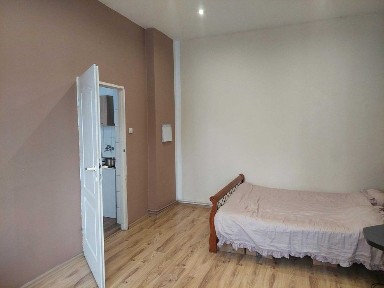 Do sprzedania duże 5pok. mieszkanie z balkonem, w centrum 128m