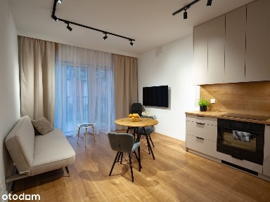 Nowoczesne 2 pokoje z dużym balkonem i miejscem postojowym!