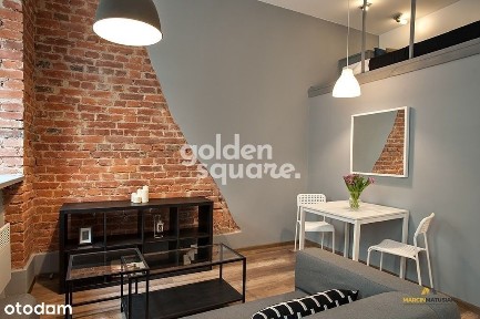 Zamieszkaj w klimatycznej kamienicy z cegłą i antr