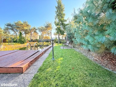 Klimatyczny dom z basenem i salą bilardową