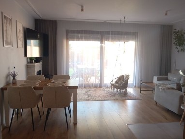 Nowoczesny dom w zabudowie szeregowej - idealna lokalizacja!