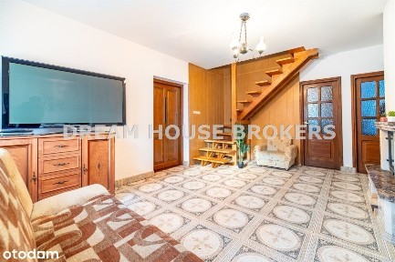 Dom rekreacyjny przy lini brzegowej - Radawa