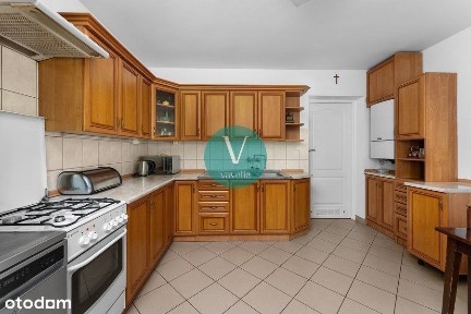 dom z warsztatem i garażem w centrum Skawiny! • 243 m²