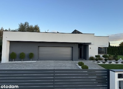 Nowoczesny dom z pięknym ogrodem i pełnym wyposażeniem