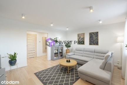 Piętro domu z ogrodem, pokój na poddaszu, garaż