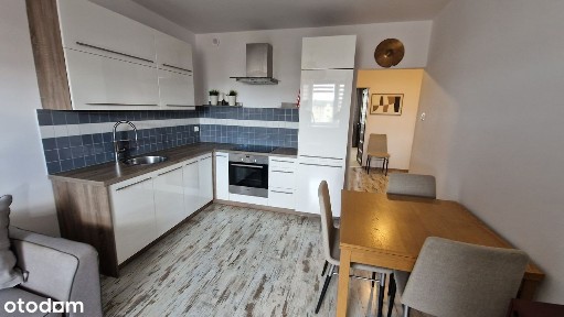 Przestronne 3-pokojowe mieszkanie z balkonem