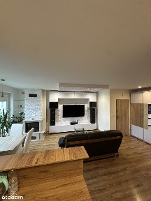 Mieszkanie bezczynszowe z kominkiem, ogródkiem i pom. gospodarczym