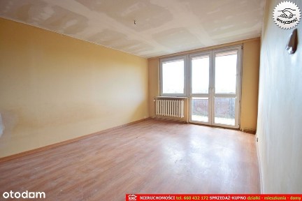 Blisko Nałęczowa, 3 pokoje z garażem i działką.