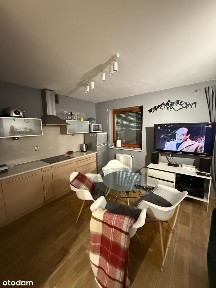 Dwupokojowe mieszkanie z dużym tarasem na sprzedaż