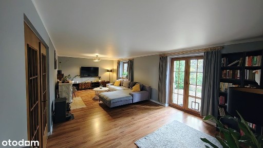 Komfortowy dom w Krośnicy - gotowy do zamieszkania!