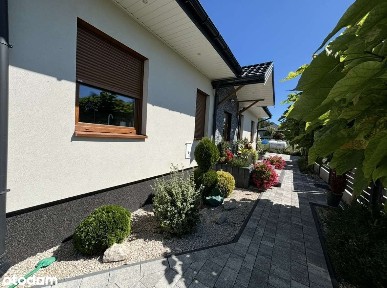 Nowy dom w Żelkowie gotowy do wprowadzenia bez żadnych inwestycji