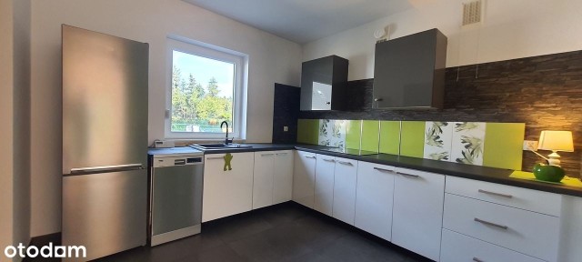 Przytulny dom z ogródkiem na kameralnym osiedlu - Borówiec, ul. Główna