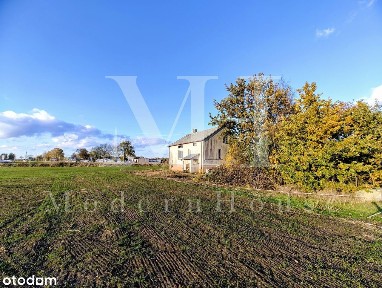 Dom z działką 948 m² przy granicy Moniek - idealny dla rodziny