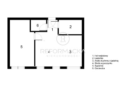 Blisko centrum, od strony południowej, umeblowane.