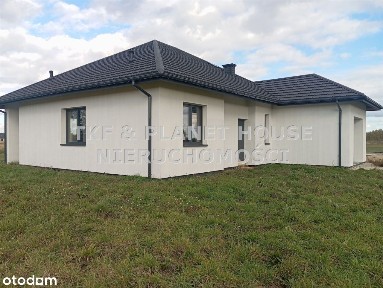 Dom stan surowy zamknięty Gawrony gm.Sławno