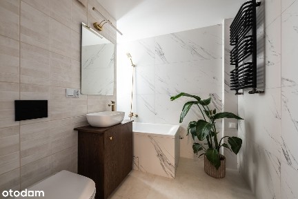 Ścisłe centrum obok Lipowej z dużym balkonem i pięknym widokiem