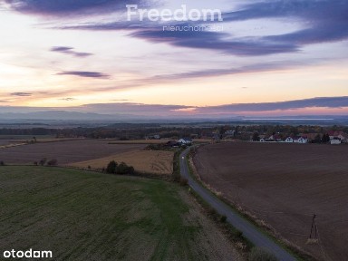 Nadziejów, panorama gór, tani dom do remontu