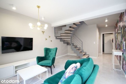 Bliźniak z ogródkiem i garażem Piotrowice-Osiedle