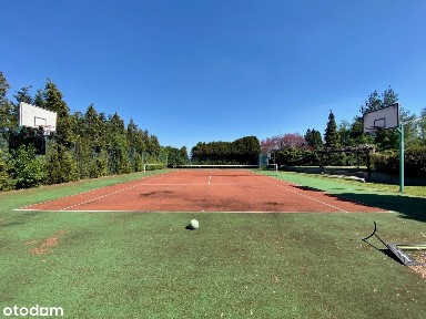 8 pokoibasenkortboiskoogród