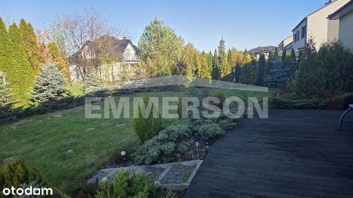 Michałowice - przestronny i elegancki dom