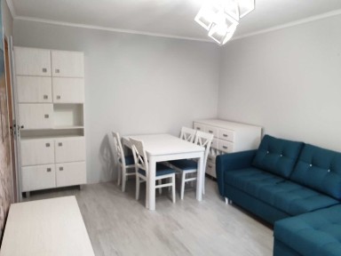 Pilnie sprzedam 2 pokoje Dąbrowa Zarzew 39 m2