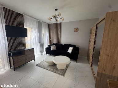 Nowe mieszkanie na wynajem, garaż.