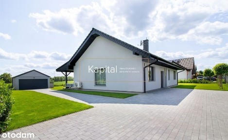 Na sprzedaż nowoczesny dom parterowy z basenem