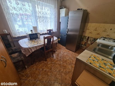 DOM do wynajęcia 4 łazienki i 3 kuchnie - 24 osoby