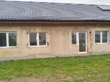 Sprzedam pół domu o powierzchni około 120 m2