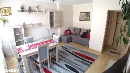 Sprzedam kawalerkę po remoncie w Bielawie